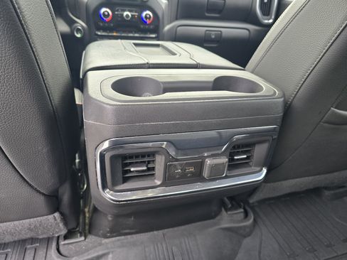 Used 2022 GMC Sierra 2500 Denali AWD/4WD image 25