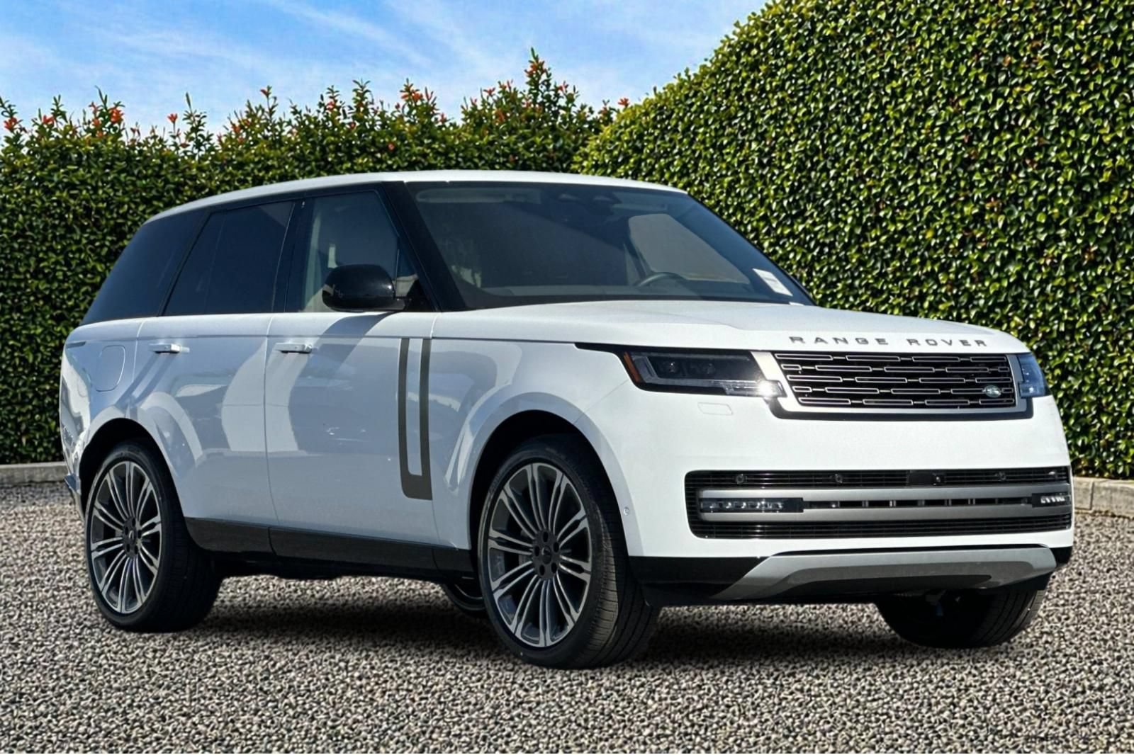New 2026 Land Rover Range Rover SE AWD/4WD image 8