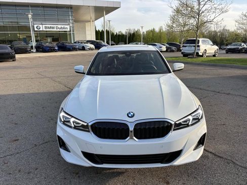 Used 2025 BMW 330i xDrive Sedan AWD/4WD image 2