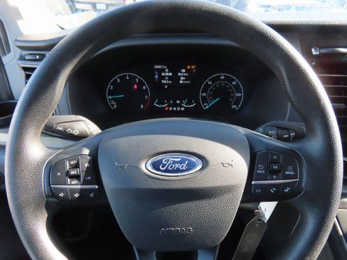 Used 2023 Ford Transit 350 XLT image 11