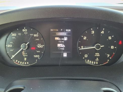Used 2023 RAM ProMaster 2500 FWD image 13