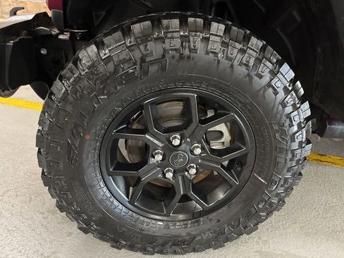 Used 2024 Jeep Wrangler Unlimited Sport AWD/4WD image 4