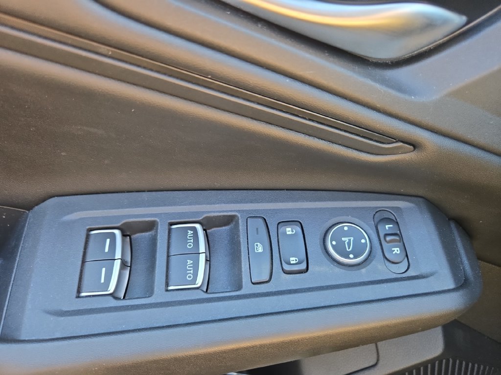Used 2024 Honda Accord EX image 18