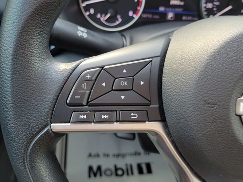 Certified 2024 Nissan Sentra SV FWD image 24