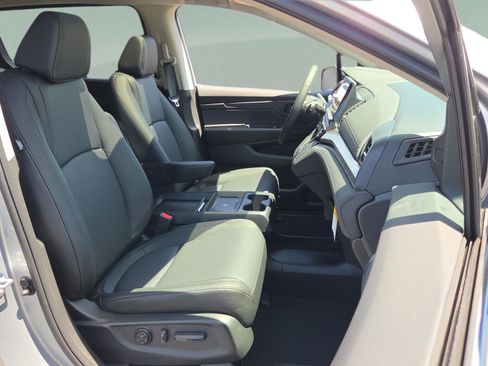 New 2026 Honda Odyssey EX-L image 15