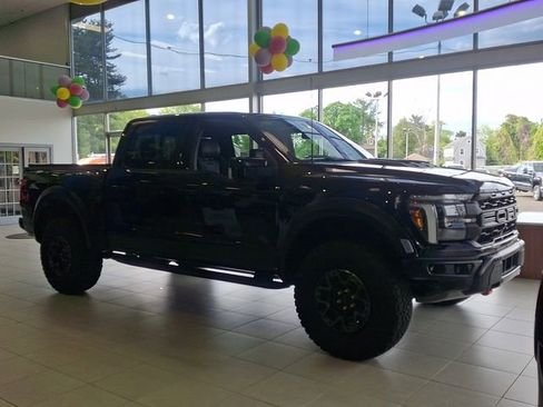 Used 2024 Ford F150 Raptor w/ Equipment Group 803A Raptor R AWD/4WD image 2