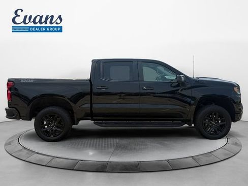 Used 2026 Chevrolet Silverado 1500 LT Trail Boss w/ LT Trail Boss Premium Package AWD/4WD image 9