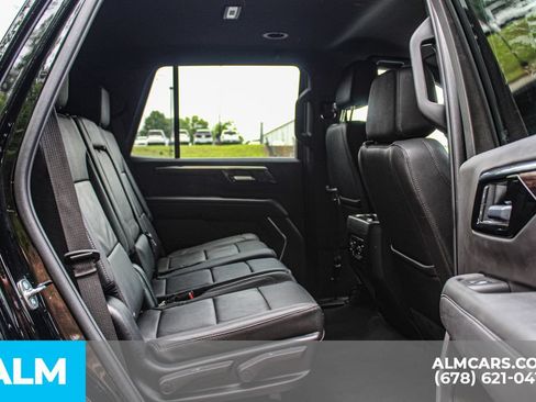 Used 2025 Chevrolet Tahoe LT AWD/4WD image 21