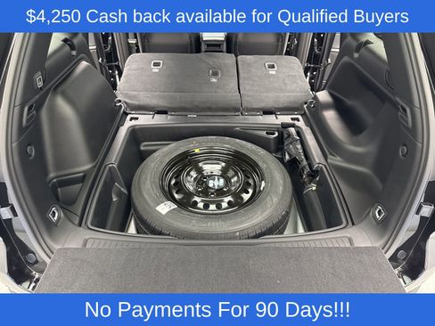 New 2025 Jeep Grand Cherokee Altitude image 38