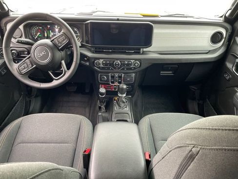 Used 2025 Jeep Wrangler Unlimited Sport S 4xe AWD/4WD image 20