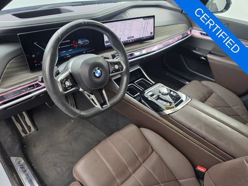 Certified 2023 BMW 760i xDrive AWD/4WD image 10