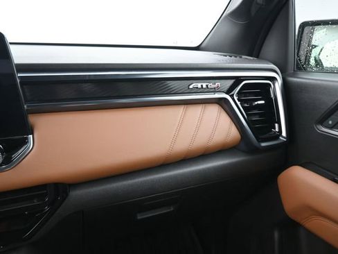 Used 2024 GMC Canyon AT4 w/ AT4 Premium Package image 34