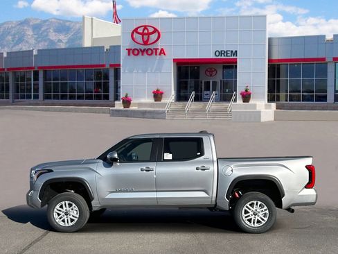 New 2026 Toyota Tundra SR5 w/ SR5 Premium Package image 5