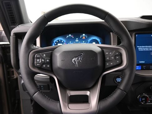 New 2026 Ford Bronco Outer Banks image 15