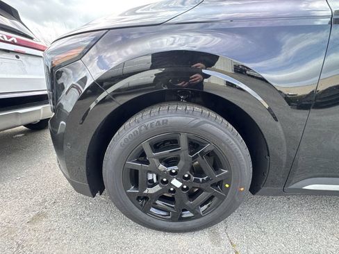 New 2026 Kia Carnival SX FWD image 10