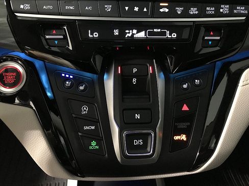 Used 2026 Honda Odyssey Elite image 29