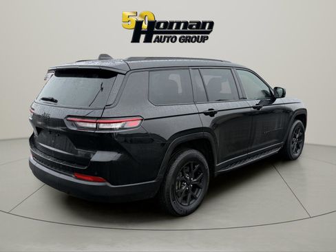 Used 2024 Jeep Grand Cherokee L Laredo image 5