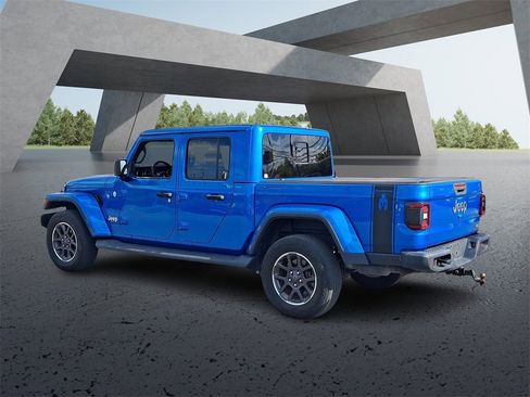 Used 2021 Jeep Gladiator Overland w/ LED Lighting Group image 6