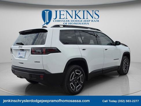 New 2026 Jeep Cherokee Laredo AWD/4WD image 4