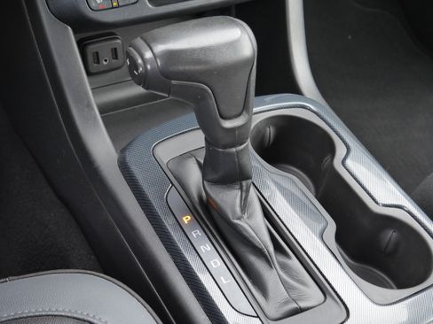 Used 2020 Chevrolet Colorado Z71 image 16