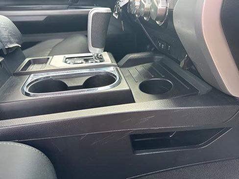 Used 2020 Toyota Tundra SR5 w/ SR5 Upgrade Package image 10