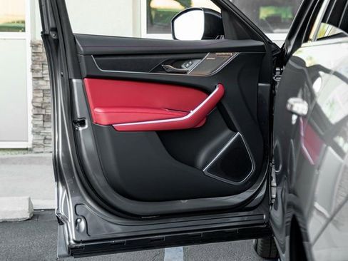 New 2026 Jaguar F-PACE R-Dynamic S image 12