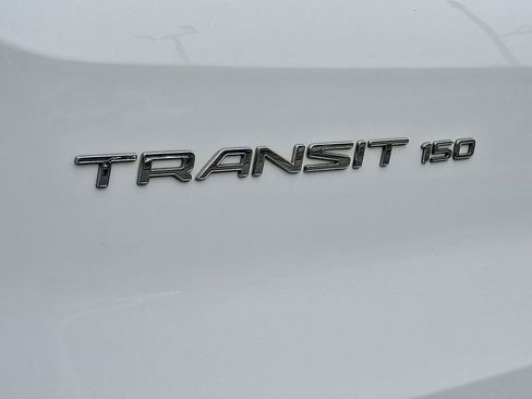 Used 2019 Ford Transit 150 XL RWD image 32