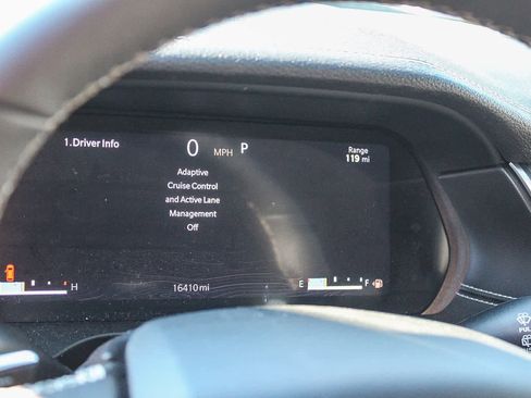 Used 2023 Jeep Grand Cherokee Limited w/ Trailer Tow Prep Group (B) image 31