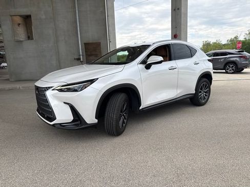 Used 2024 Lexus NX 350 AWD image 3