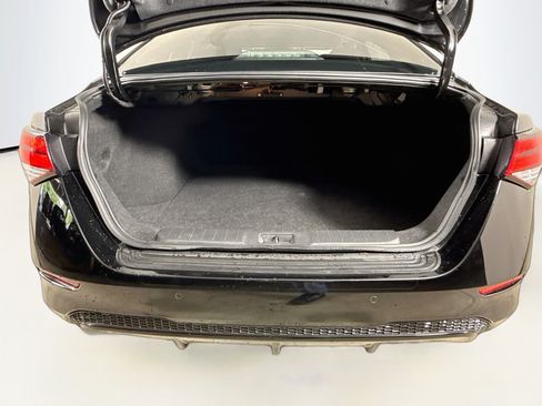 Used 2024 Nissan Sentra S FWD image 31