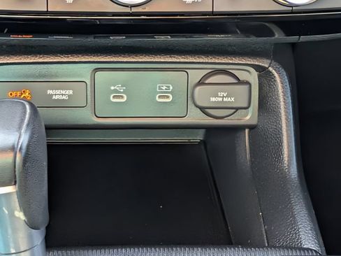 Used 2025 Honda Civic Sport image 18