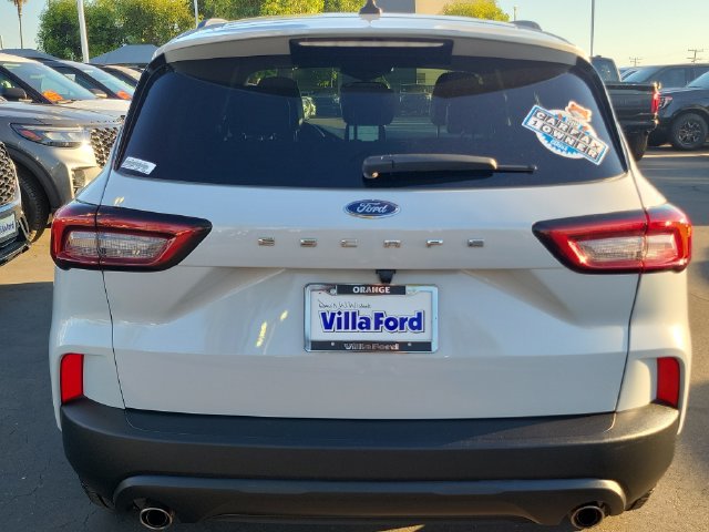 Certified 2025 Ford Escape ST-Line FWD image 20