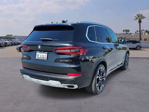 Used 2023 BMW X5 xDrive40i w/ Premium Package image 5