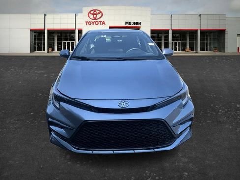 Certified 2025 Toyota Corolla SE FWD image 2