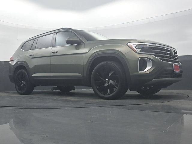 Used 2026 Volkswagen Atlas SE FWD image 27