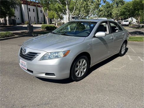 Used 2009 Toyota Camry Hybrid image 1