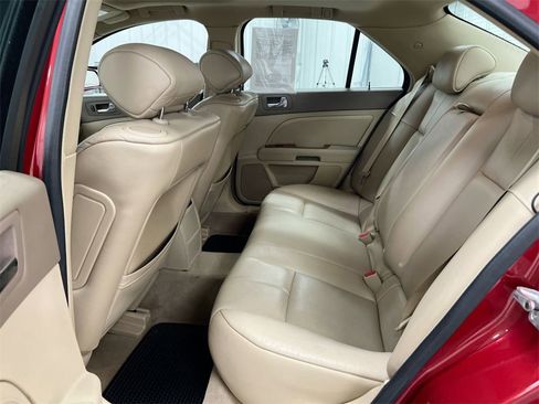 Used 2009 Cadillac STS V8 image 22
