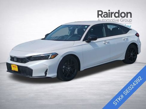 Used 2025 Honda Civic Sport image 3