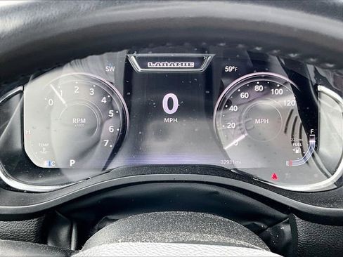 Used 2024 RAM 1500 Laramie image 3