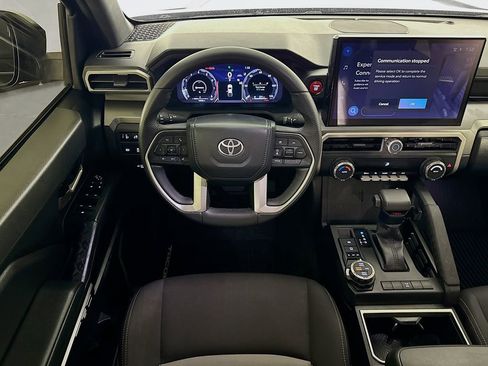 Used 2024 Toyota Tacoma TRD Off-Road image 23