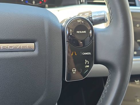 Used 2020 Land Rover Range Rover Evoque SE AWD/4WD image 22