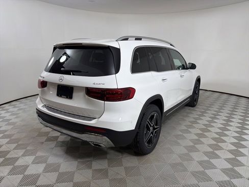 New 2026 Mercedes-Benz GLB 250 4MATIC image 7