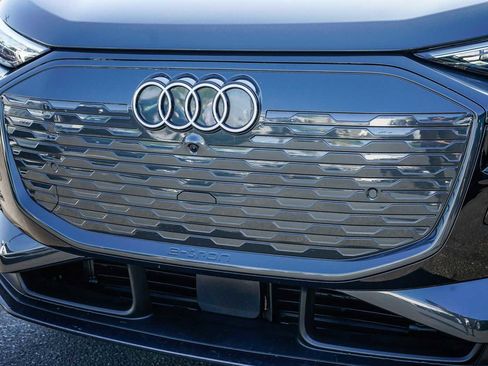 Used 2025 Audi Q6 e-tron Premium Plus w/ Premium Plus image 8