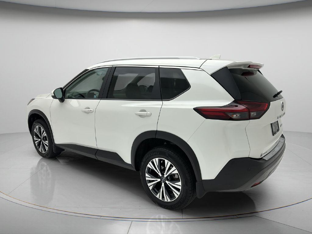 Used 2023 Nissan Rogue SV w/ SV Premium B Package AWD/4WD image 4