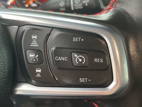 Used 2023 Jeep Wrangler Unlimited Rubicon w/ LED Lighting Group AWD/4WD image 14