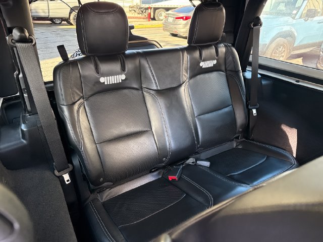 Used 2020 Jeep Wrangler Rubicon w/ LED Lighting Group AWD/4WD image 10