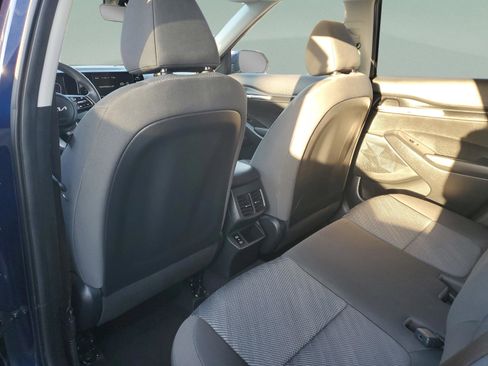 Certified 2026 Kia Seltos LX FWD image 6