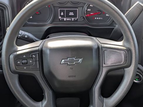 Used 2025 Chevrolet Silverado 1500 Custom Trail Boss w/ Turbomax Blackout Package AWD/4WD image 13