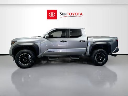 Used 2024 Toyota Tacoma TRD Off-Road w/ TRD Off Road Upgrade Package image 7