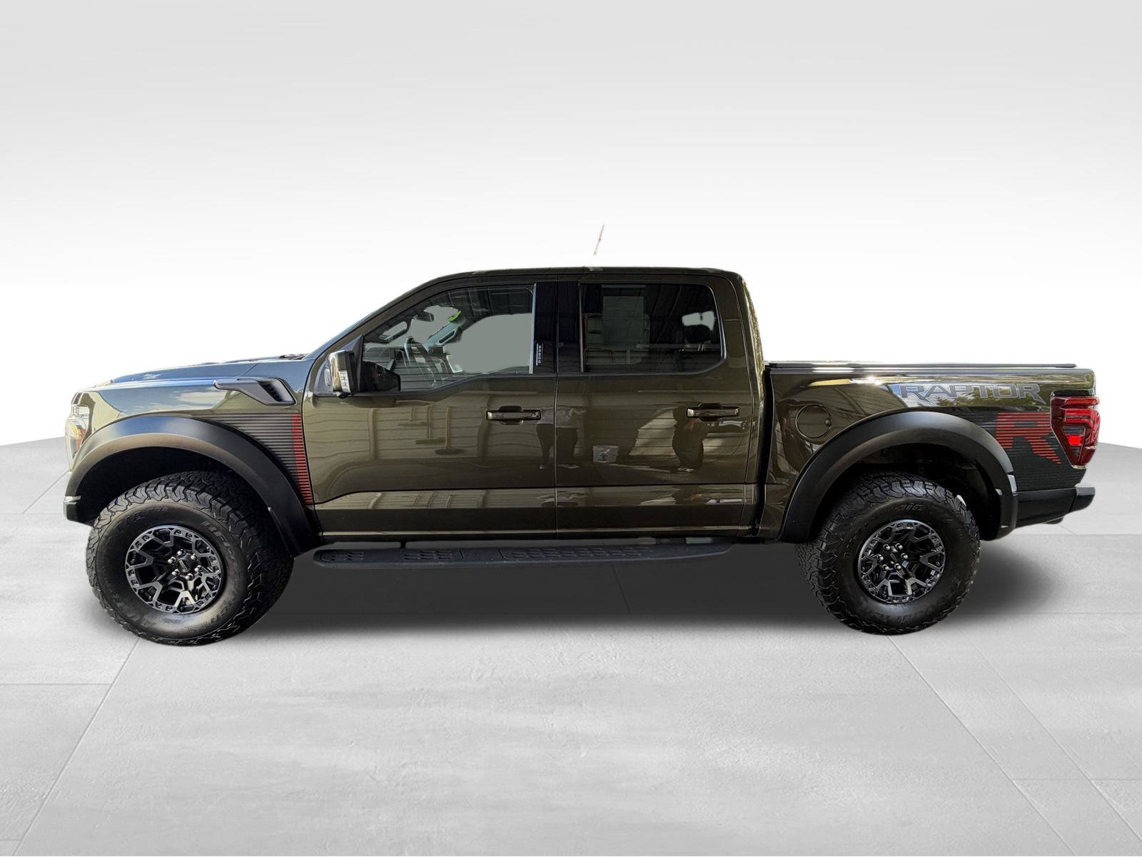 Used 2024 Ford F150 Raptor w/ Equipment Group 803A Raptor R AWD/4WD image 9